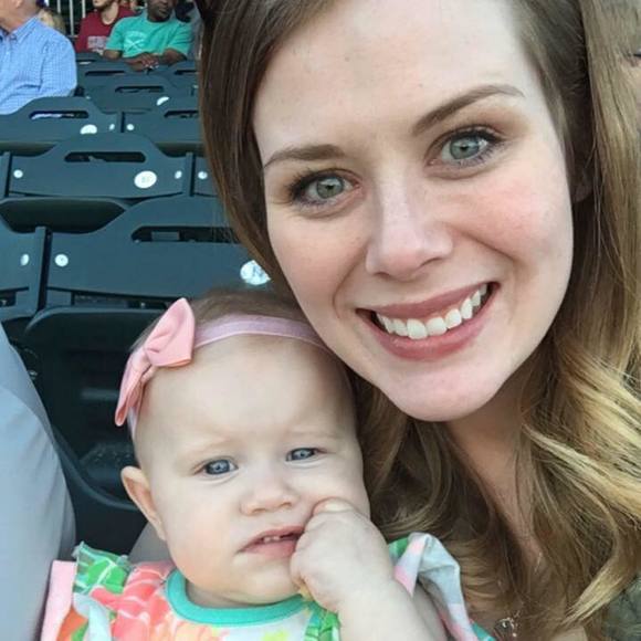 Meet your Posher, Jessica - Picture 1 of 1